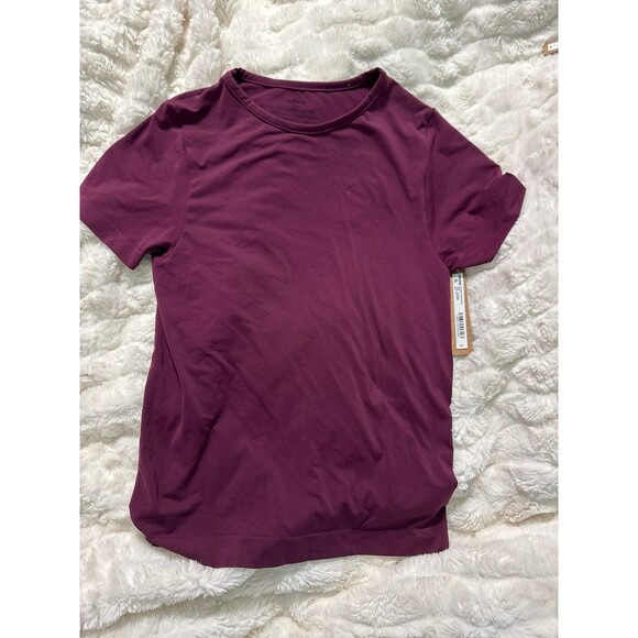 Skims Soft Smoothing Seamless Short Sleeve T- Shirt - Medium Deep Berry - Picture 2 of 4